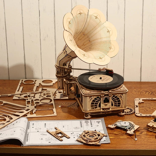 Hand Crank Classic Gramophone Wooden Puzzle Model Building Kits